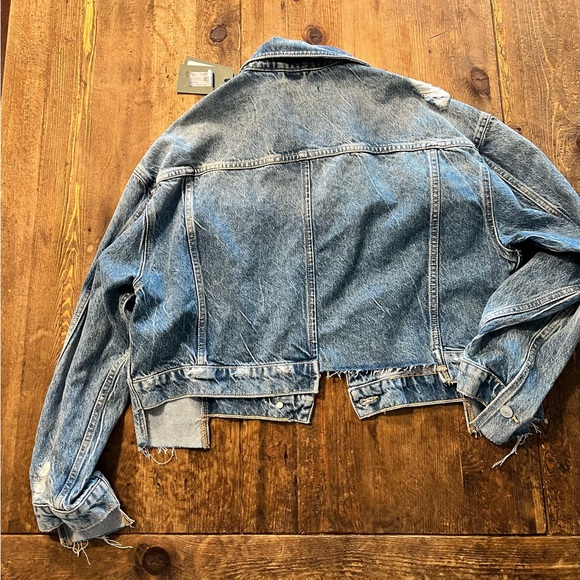 All Saints Beth Patch Cropped Distressed Denim Jacket - Picture 4 of 6